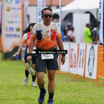 Runner Photo 8868685