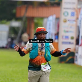 Runner Photo 8868694