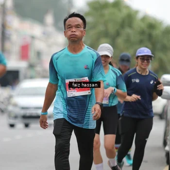 Runner Photo 8868708