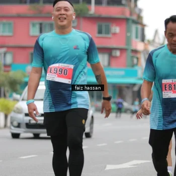 Runner Photo 8868723