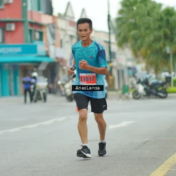 Runner Photo 8868725