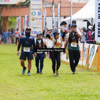 Runner Photo 8868741