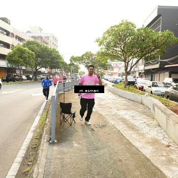 Runner Photo 8868749