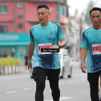 Runner Photo 8868752