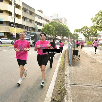 Runner Photo 8868793