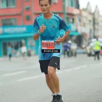 Runner Photo 8868807