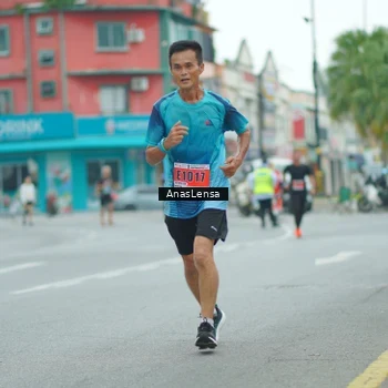 Runner Photo 8868809