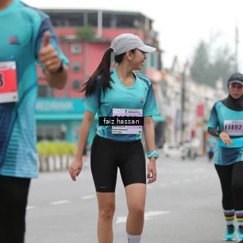 Runner Photo 8868811
