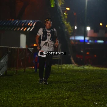 Runner Photo 8868819