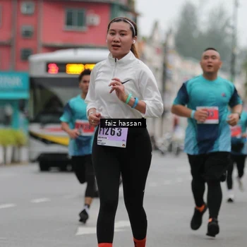 Runner Photo 8868864