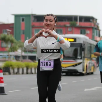 Runner Photo 8868871