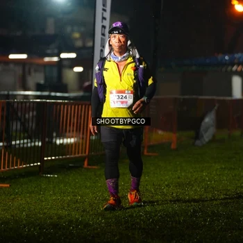 Runner Photo 8868875