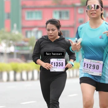 Runner Photo 8868895