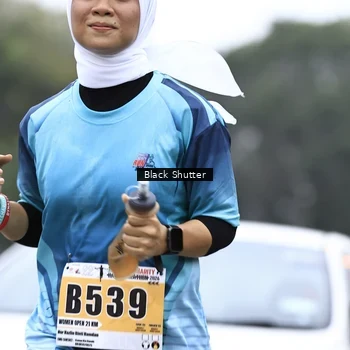 Runner Photo 8868898