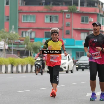 Runner Photo 8868959