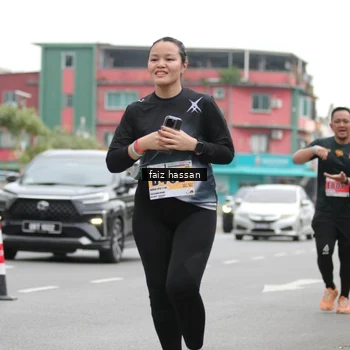 Runner Photo 8868984