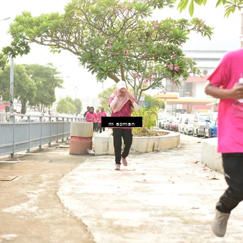 Runner Photo 8869007
