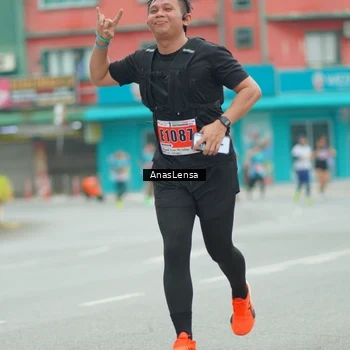 Runner Photo 8869017