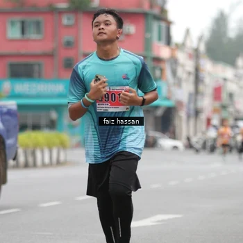 Runner Photo 8869041
