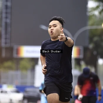 Runner Photo 8869050