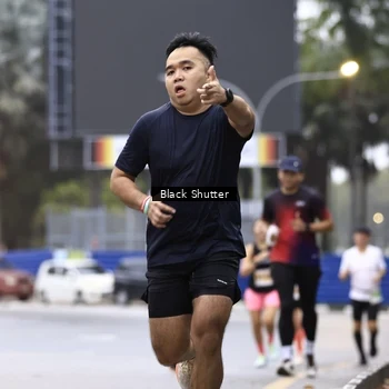 Runner Photo 8869060