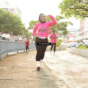 Runner Photo 8869061