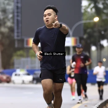 Runner Photo 8869071