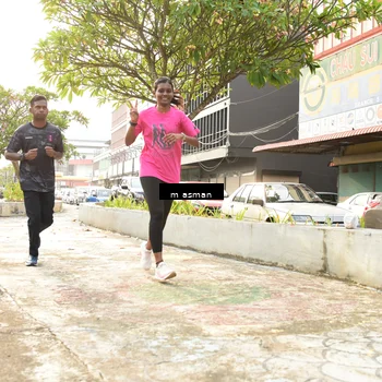 Runner Photo 8869097