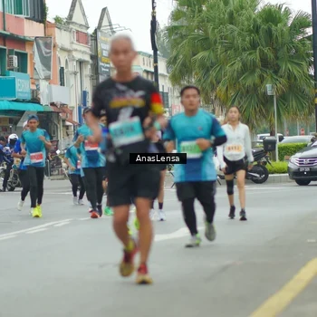 Runner Photo 8869163
