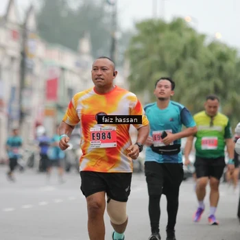 Runner Photo 8869185