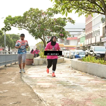 Runner Photo 8869193