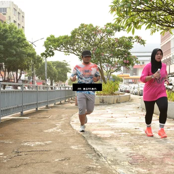 Runner Photo 8869196