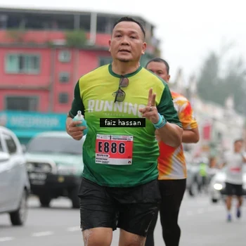 Runner Photo 8869211