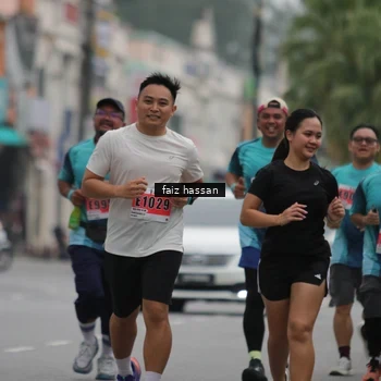 Runner Photo 8869214