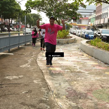 Runner Photo 8869228