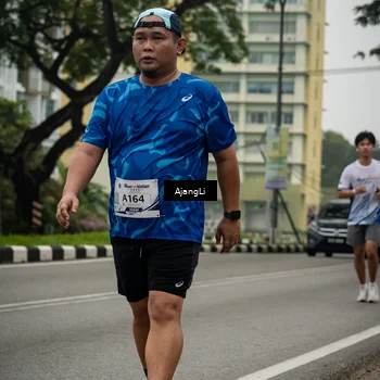 Runner Photo 8869244