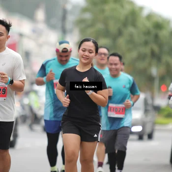 Runner Photo 8869247