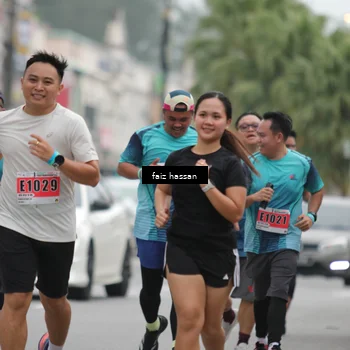 Runner Photo 8869248