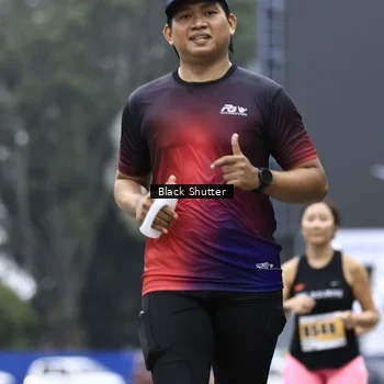 Runner Photo 8869266