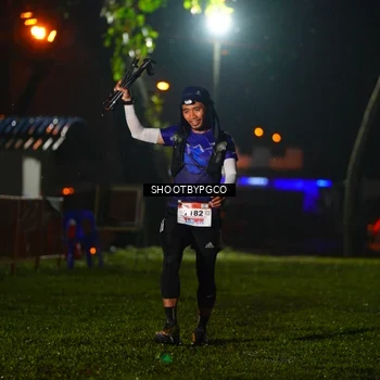 Runner Photo 8869273
