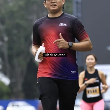 Runner Photo 8869280
