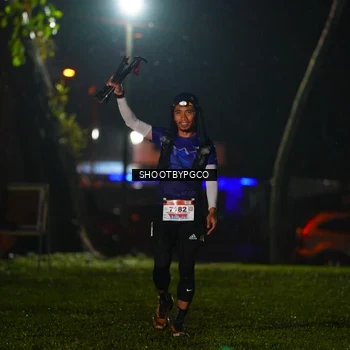 Runner Photo 8869282