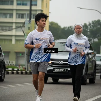 Runner Photo 8869300