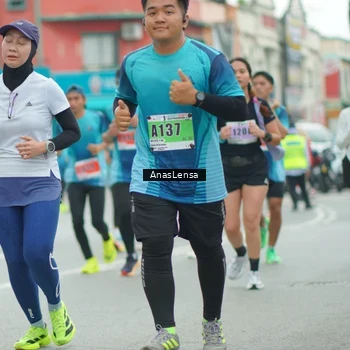 Runner Photo 8869351