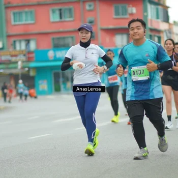 Runner Photo 8869352