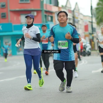 Runner Photo 8869375