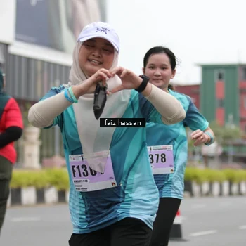 Runner Photo 8869415