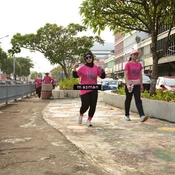 Runner Photo 8869424