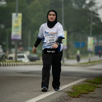 Runner Photo 8869431