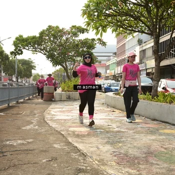 Runner Photo 8869433